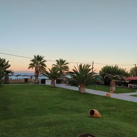Meltemi Livrohio Otel