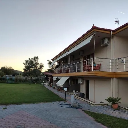 Meltemi Livrohio Hotel 3*