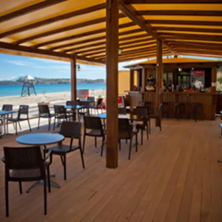 Meltemi Livrohio Hotel